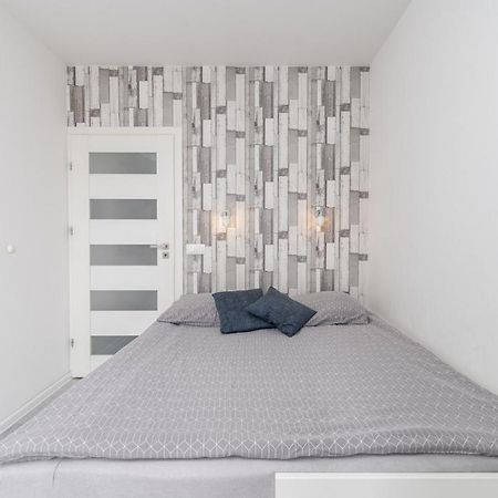 Chill Apartment - Ludwika Rydygiera Krakow Exterior photo